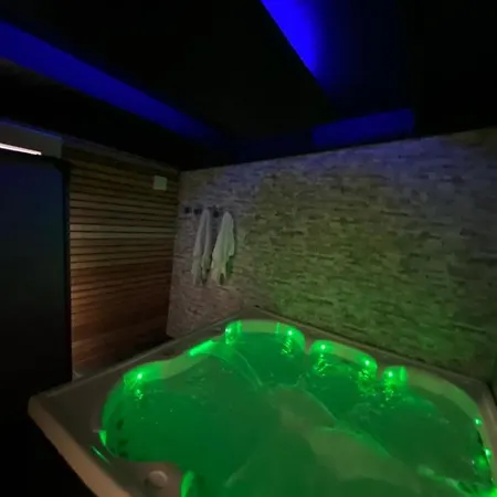 Entre Terres Et Apartman *