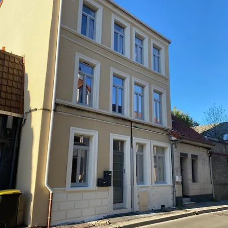 Entre Terres Et Apartman *