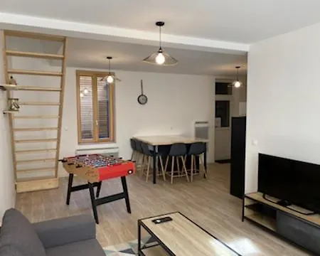 Entre Terres Et Apartman Samer